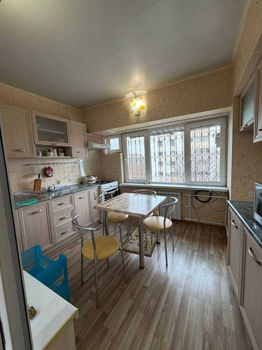 Продается  4 комнатная на Ц 1  Экопарк