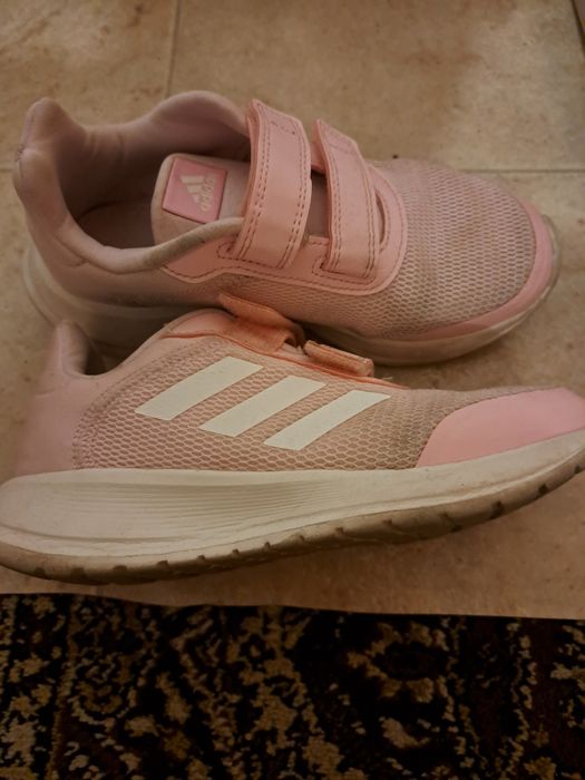 Маратонки ADIDAS