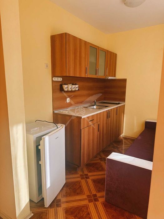 Продава се Двустаен апартамент в к.к. Слънчев бряг - 56 кв.м за 1125 €/кв.м - Снимка #1