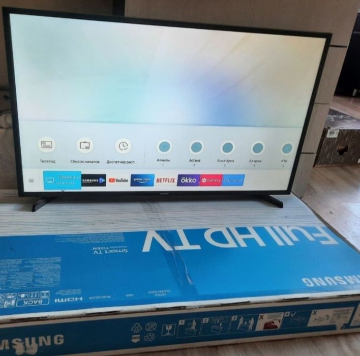 Смарт телевизор Samsung 109см. Куплен в 2025г.