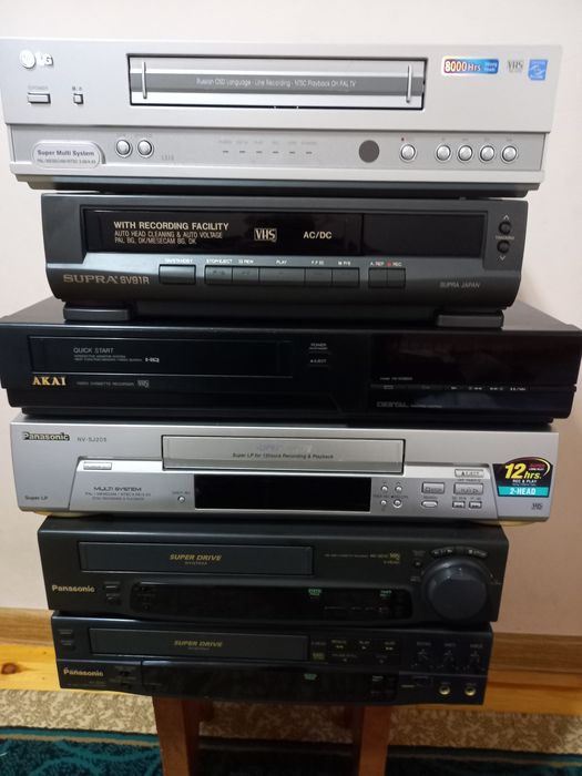 Хар хил маркадаги Видеомангитафонлар нархи 500мингдан бошланади.