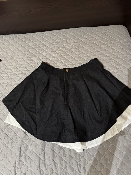 Екип яке с пола-панталон