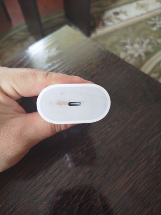 iPhone зарятка оригинал