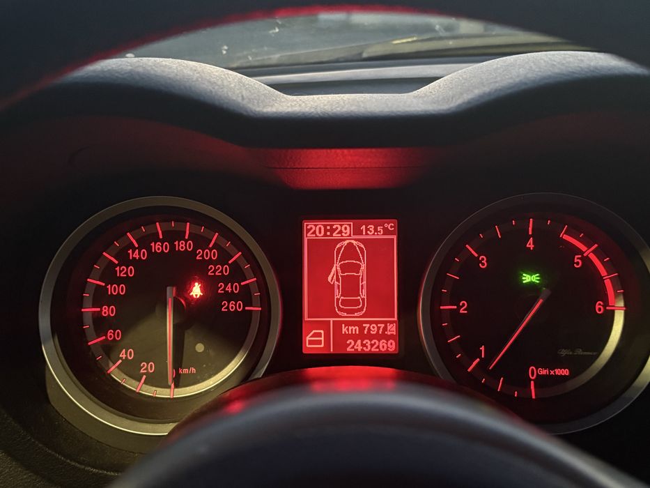 Alfa Romeo model 159
