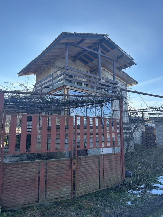 Продава се Къща в Търговище, Вилна зона - 36 кв.м за 1134 €/кв.м - Снимка #1