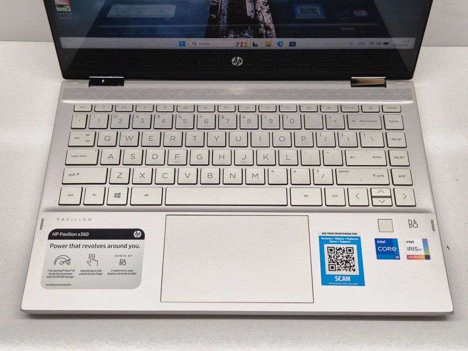 HP Pavilion x360 Core i5-1135G7  8/256gb