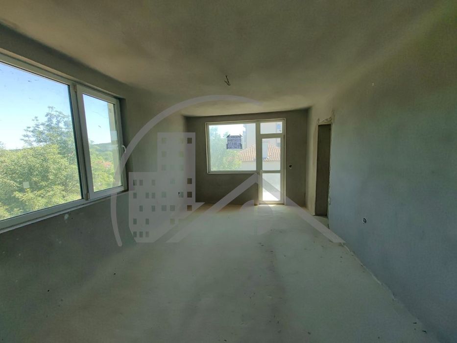 Продава се Къща в с. Шкорпиловци, Област Варна - 380 кв.м за 311 €/кв.м - Снимка #5