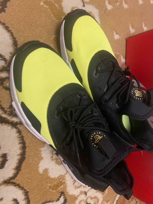 adidasi Nike Air Huarache Drift black volt noi marimea 45 US11