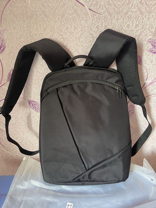Рюкзак сумки новые