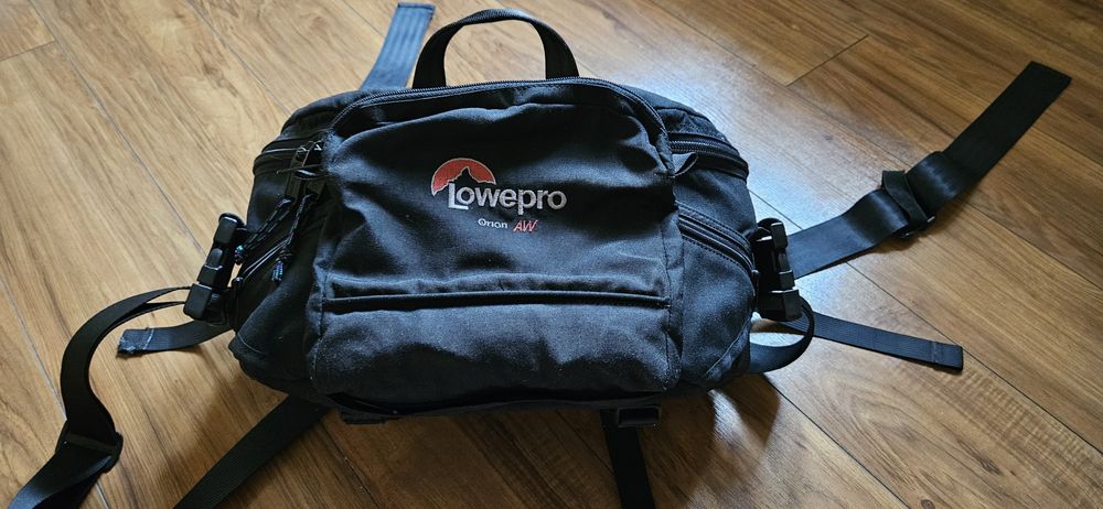 Lowepro Orion AW + Husă ploaie – Geantă foto profi, stare impecabilă