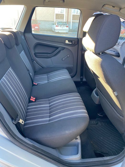 Vând Ford focus 2008