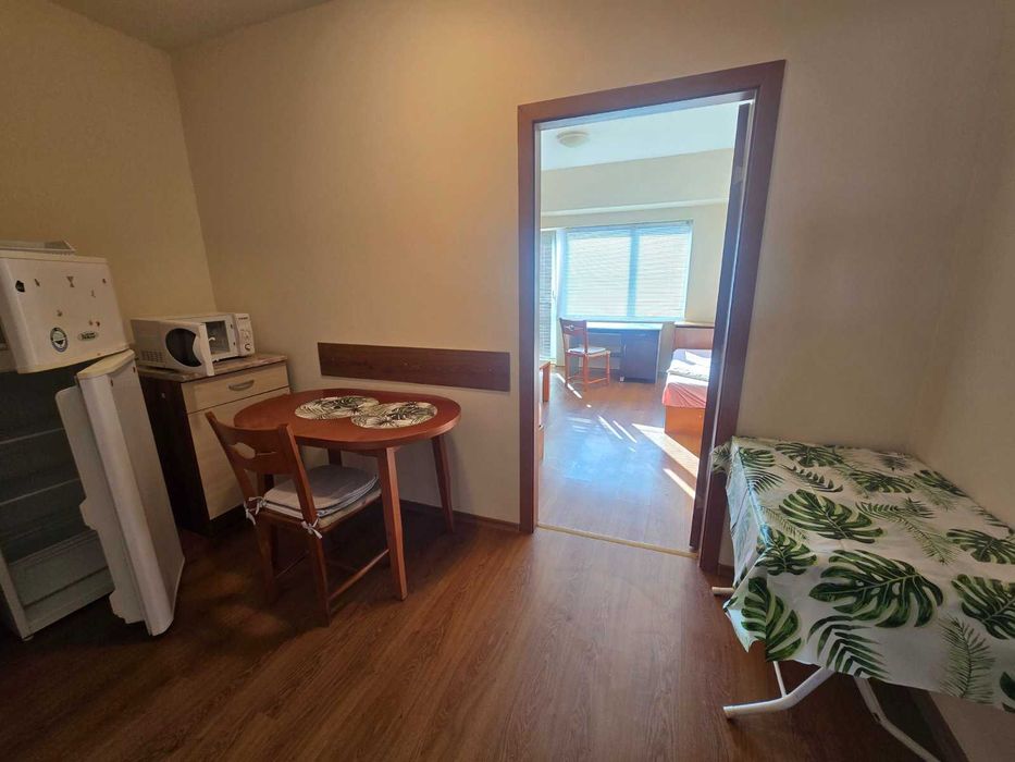 Дава се под наем Двустаен апартамент в Свищов - 68 кв.м за 199.41 € - Снимка #4