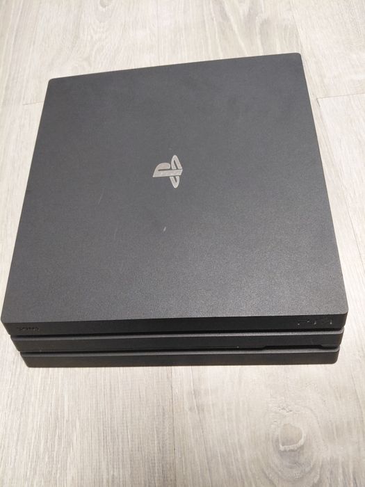Продам soni ps4 slim 1trb не прошитая