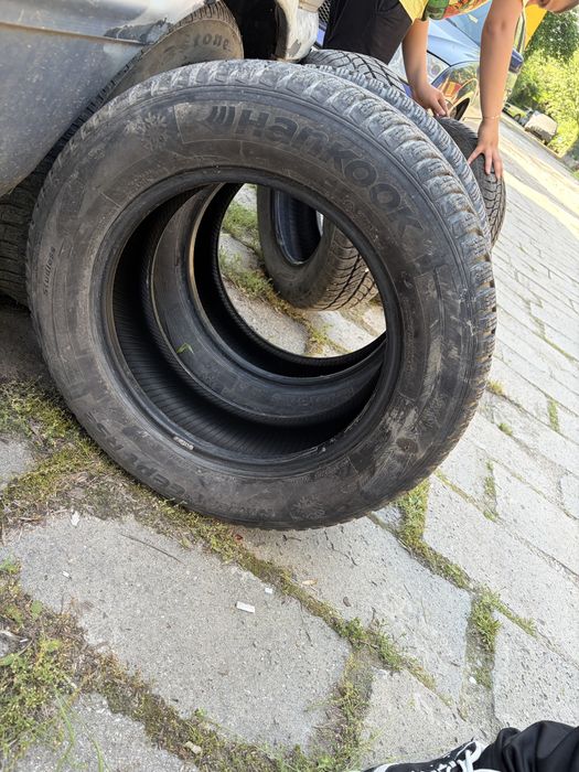 Продавам зимни гуми  Hankook  195/65/R15