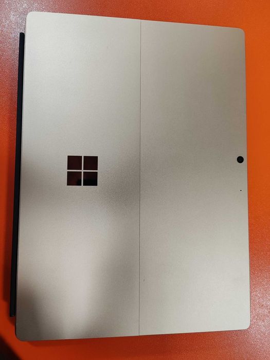Продаю Microsoft Surface Pro 11 (1TB) + оригинальная Flex Keyboard
