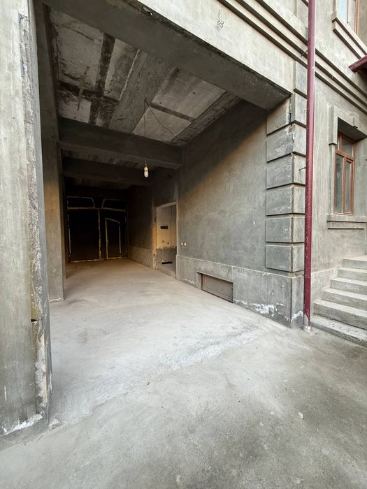 Сдам дом под Склад или Швейный Цех.  Урикзор Махалля