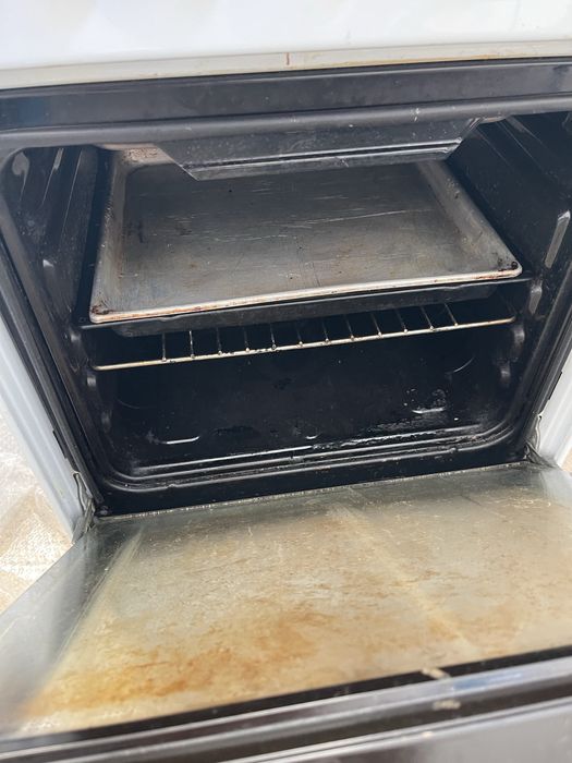 Продам газ плиту