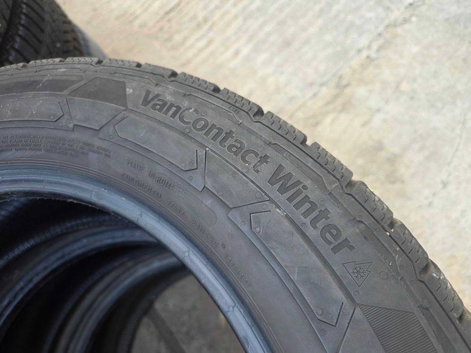 4бр Зимни гуми за бус 215 60 17 С - Continental -