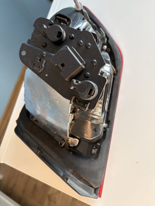 Lampa stop stanga haion BMW Active Tourer seria 2 F45