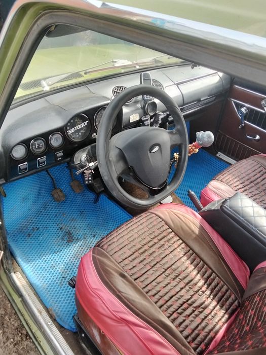 Продам Ваз 2103.