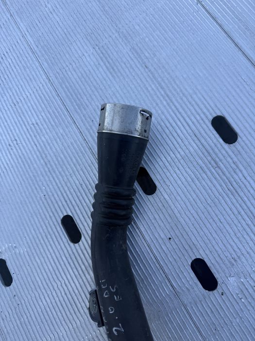 Furtun intercooler / interculer Renault Megane 3 2.0dci cod 8200796570