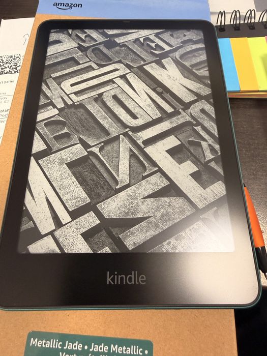 kindle paperwhite signature edition - Tablete - eReadere la preț