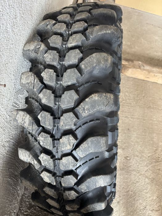 Гуми Silverstone 33/10.5/15 с джанти Mangels за Toyota, Nissan, Mitsubishi 15”6х139.7 ET-44