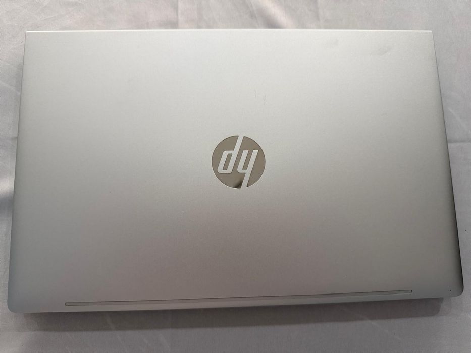 Laptop HP ,i7 generatia 12,placa video dedicata