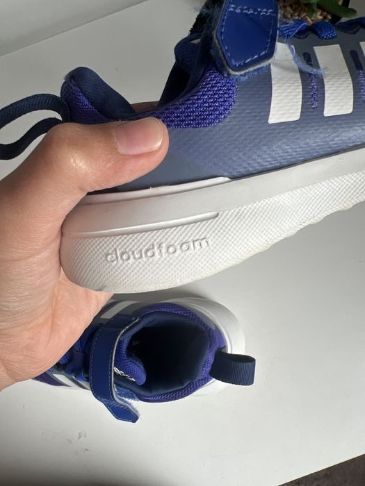Детски обувки adidas 25,5