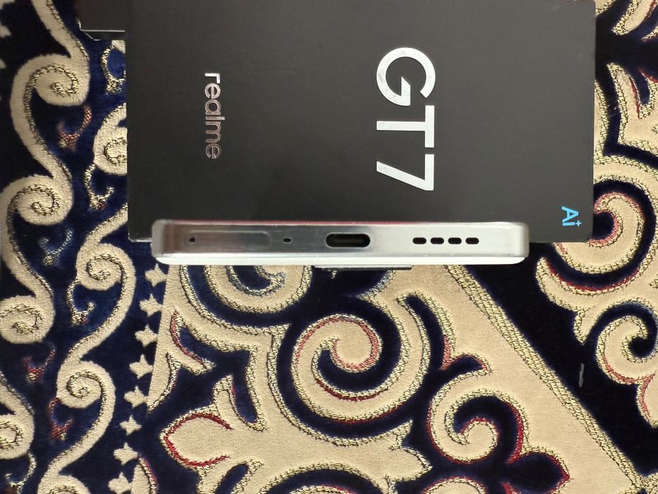 Realme gt7 продам и может обменаю