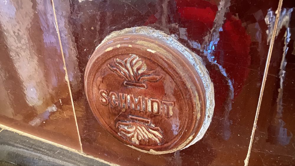 Doua sobe de teracota Schmidt