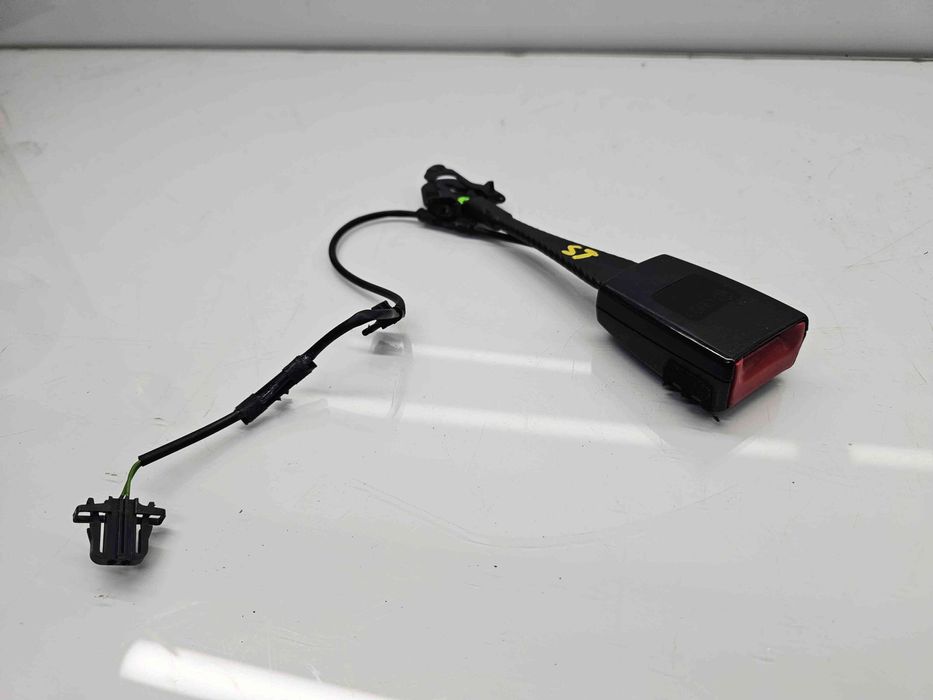 Capsa centura stanga fata Audi A4 (8K2, B8) [Fabr 2008-2015] 8K085775