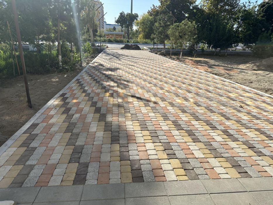 Брусчатка хизмати Хар хил  турдаги