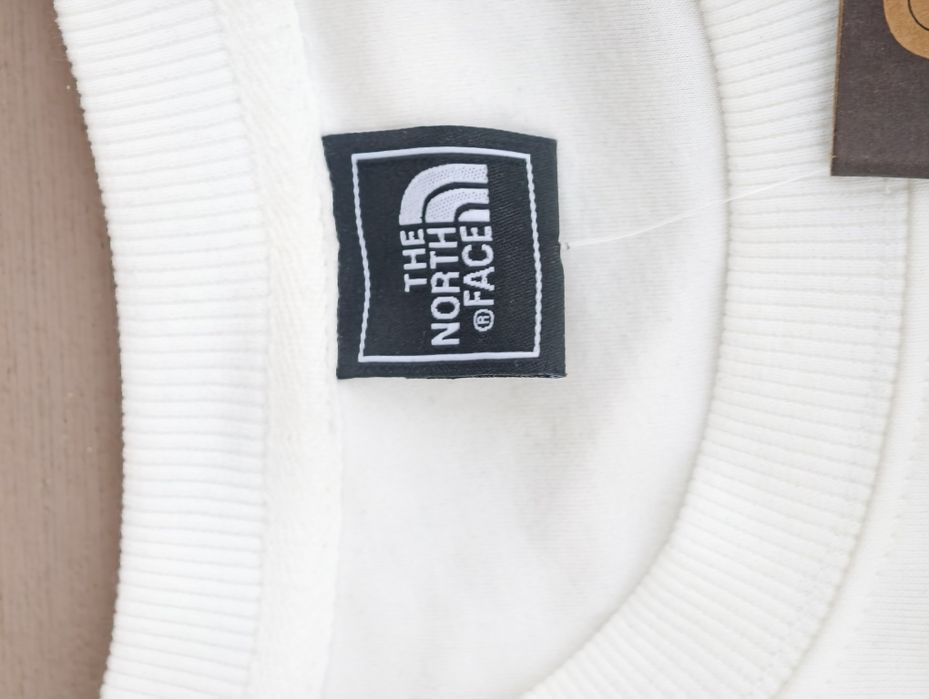 North face  блуза чисто нова