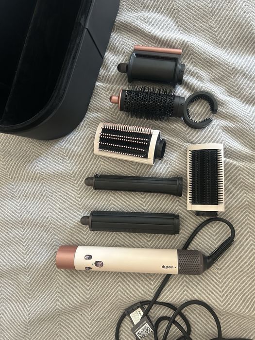 Стайлер Dyson Малайзия