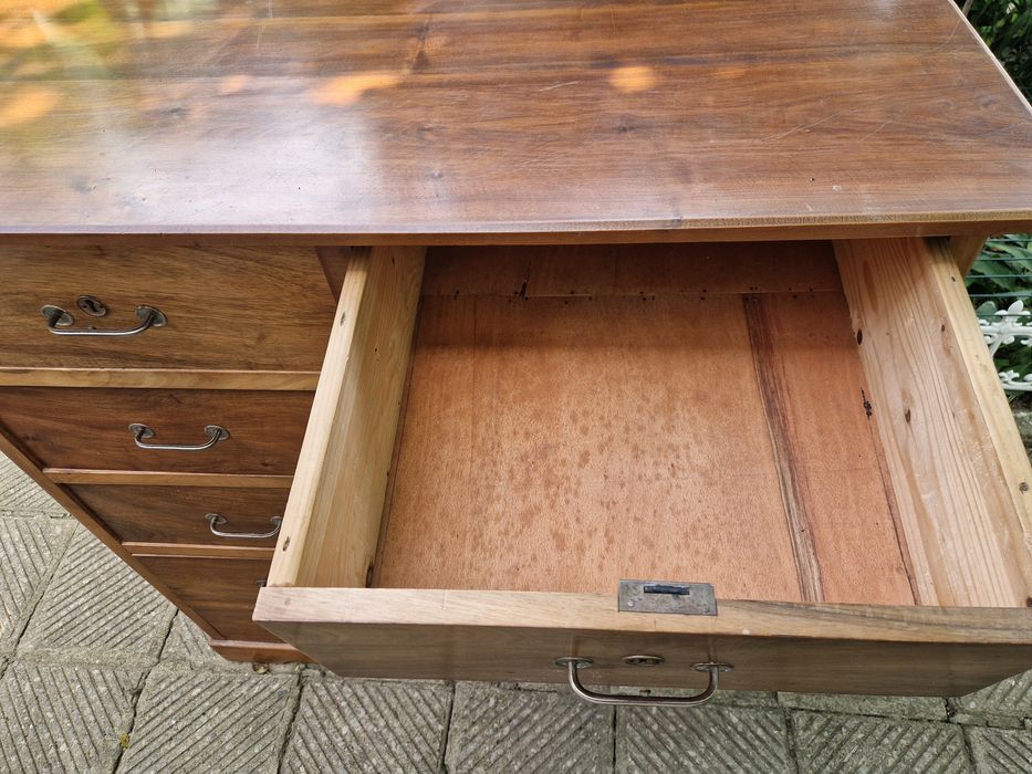 Скрин от орех  масив