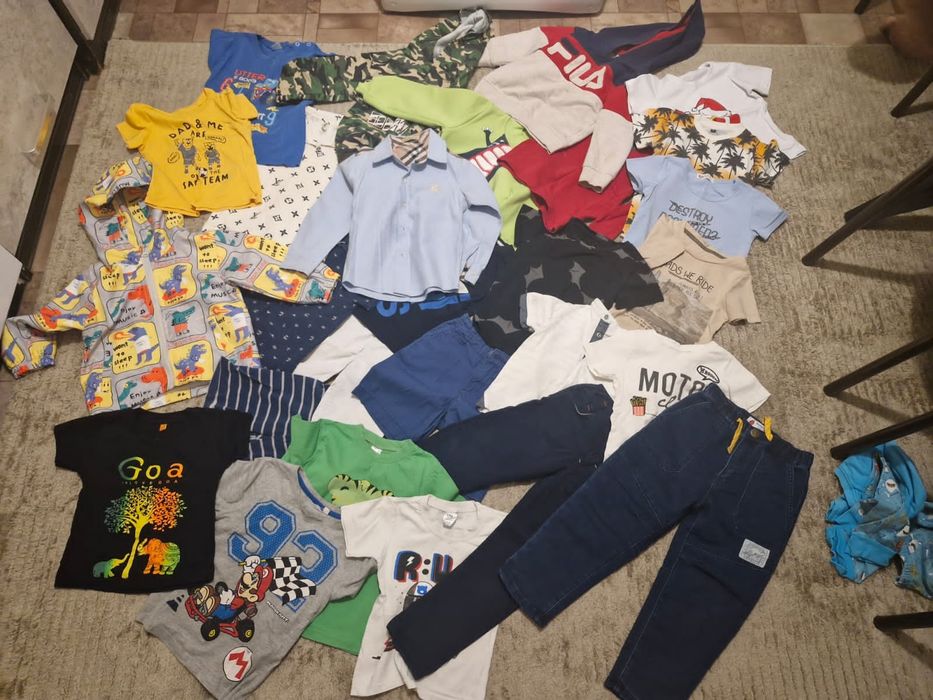 Детские вещи продам