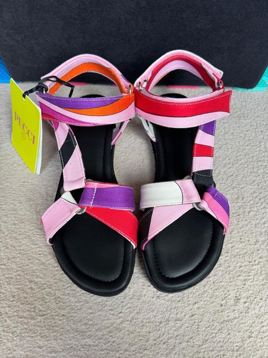 Сандали PUCCI  Нови