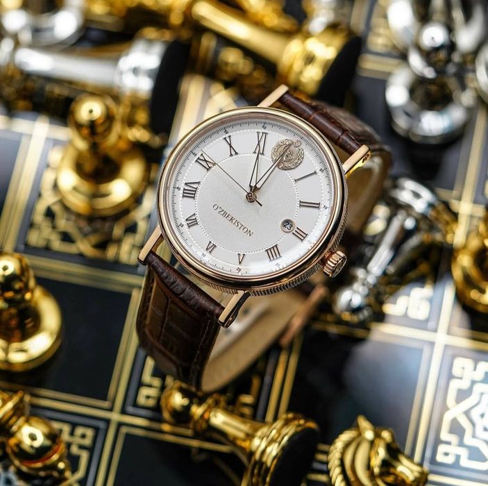 Мужские часы из коллекции
"T Gold"