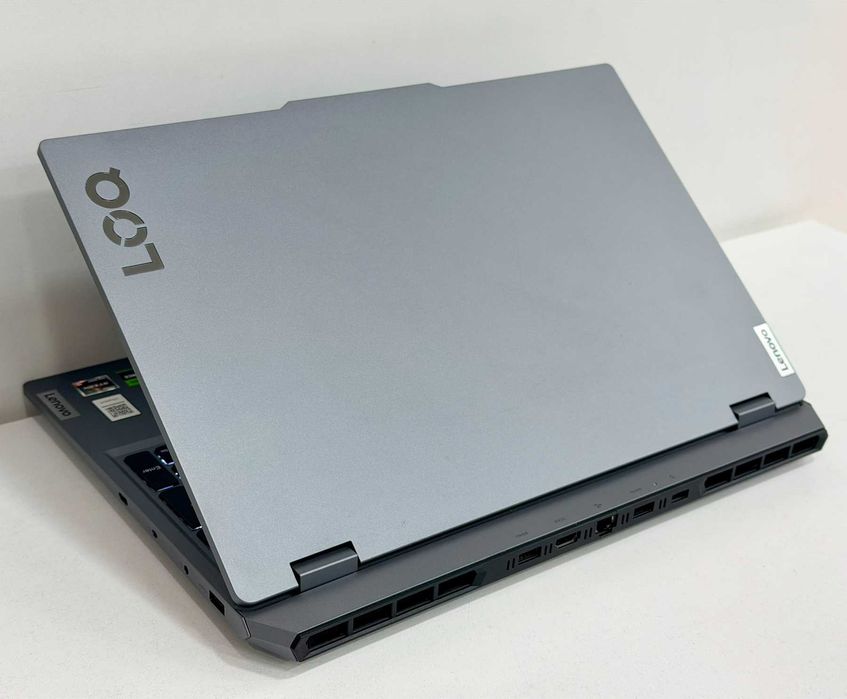 Gaming Lenovo LOQ Ryzen 5 7235HS 144Hz RTX3050 6GB 24RAM 1TB Laptop Геймърски Лаптоп