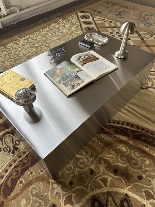 Кофейный столик/ Журнальный столик