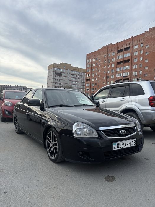 Продам приору люкс