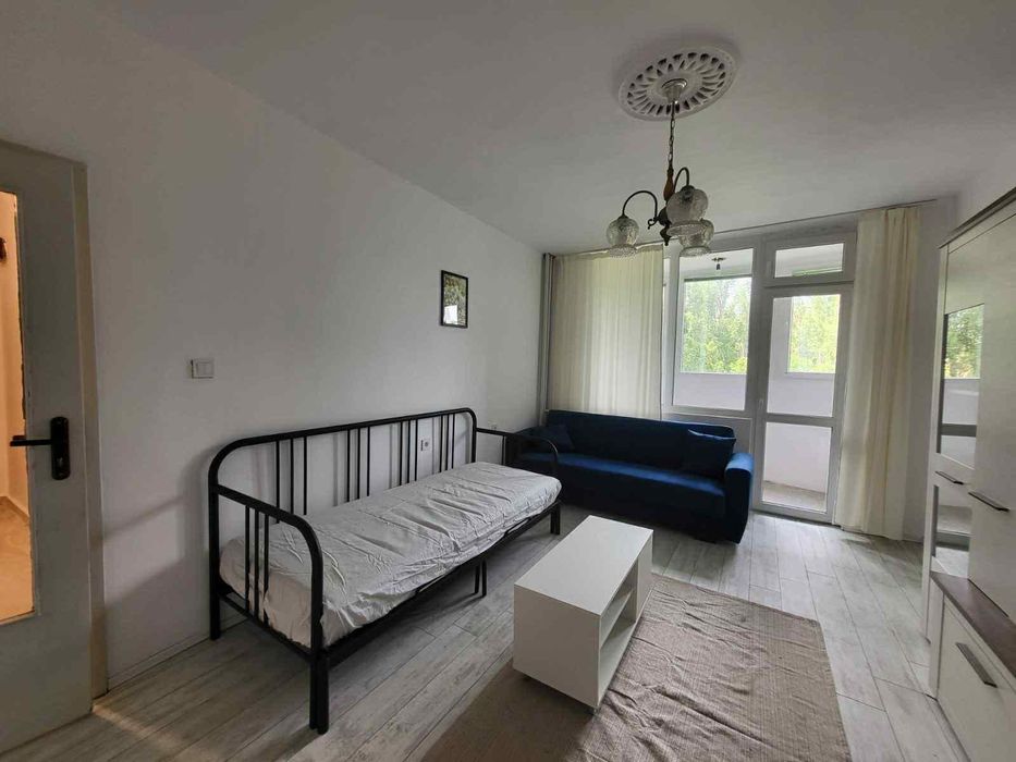 Дава се под наем Двустаен апартамент в София, Полигона - 75 кв.м за 550 € - Снимка #1