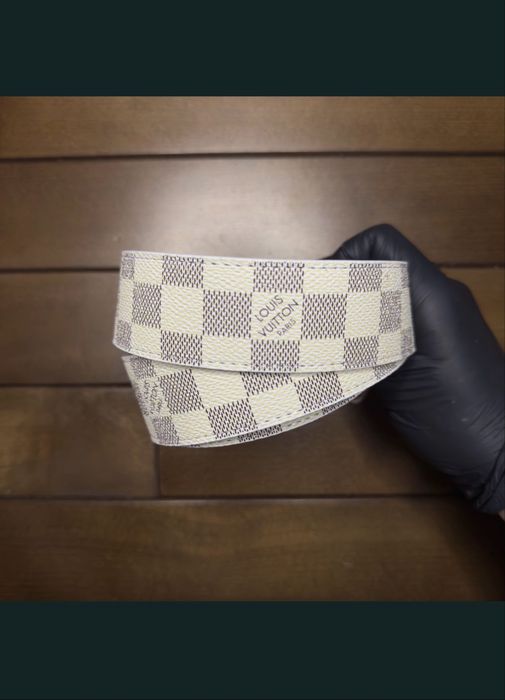 Vand curea Louis Vuitton