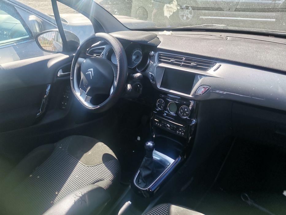 Citroen c3 panorama 1.4hdi 50kw fdbz 2014г за части