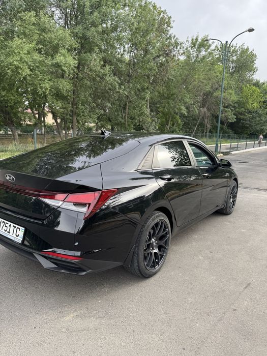 Avto Elantra Hyundai 2022