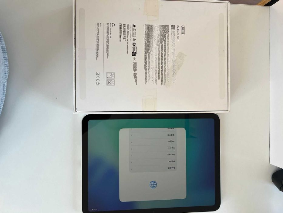 Apple Ipad A16, 11" 128 Gb pentru piese