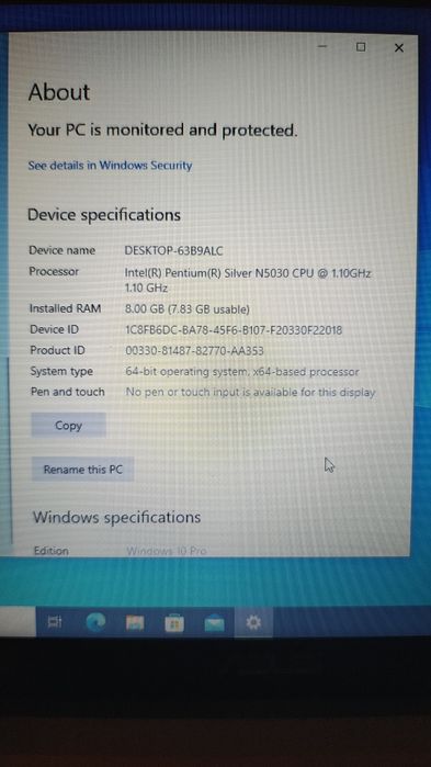 Laptop Asus 15.6” 8GB RAM Windows 10 Pro