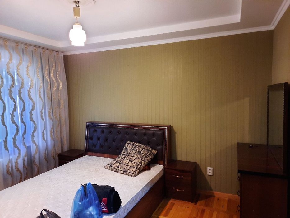 Талаба қизлар учун Чилонзор 8 кварталдан ижарага хонадон. 3 та қиз кк.