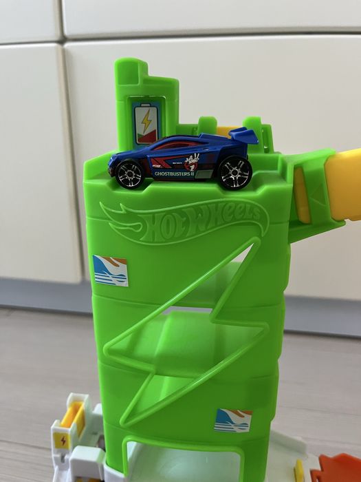 Statie de incarcare Hot Wheels